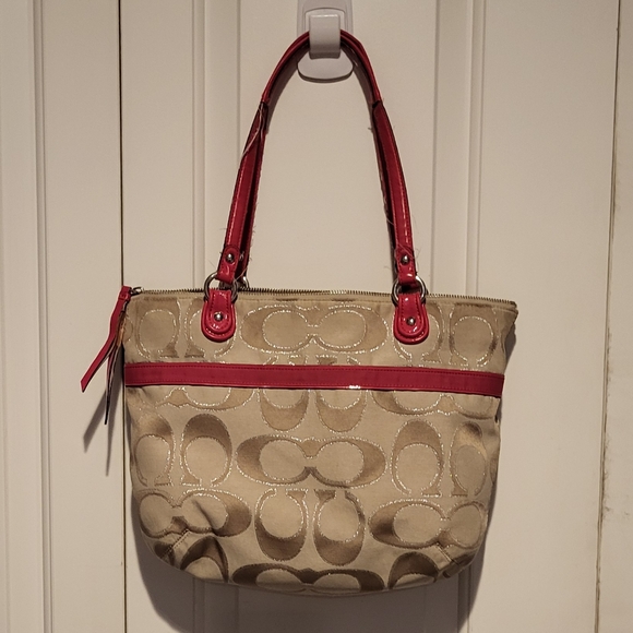 Signature Coach Tote Hot Pink - Picture 1 of 3